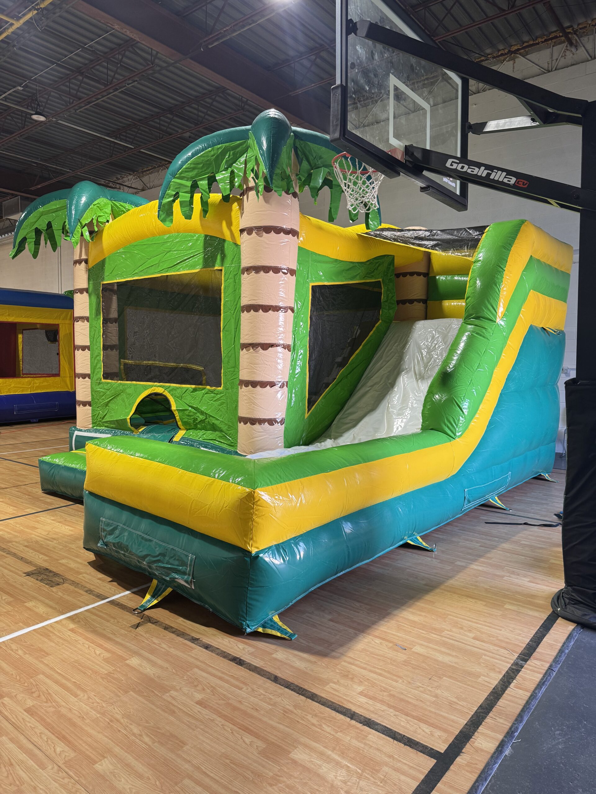 Adventure Island Bouncy Castle Combo - Photo 4